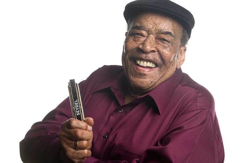 Show do bluseiro James Cotton &eacute; hoje, &agrave;s 21h, no Teatro da Amrigs