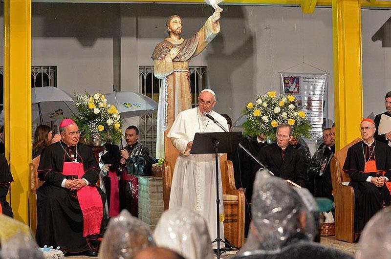 Papa critica liberaliza&ccedil;&atilde;o de drogas na Am&eacute;rica Latina