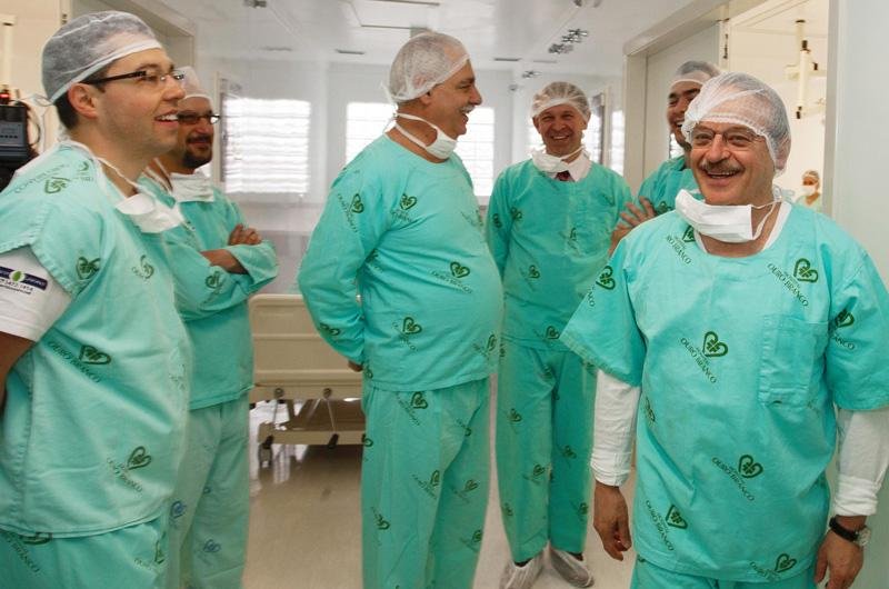Governador e secret&aacute;rio de Sa&uacute;de visitaram traumatologia