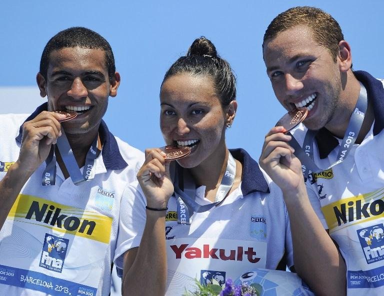 Brasil fatura medalha de bronze na maratona aqu&aacute;tica por equipes