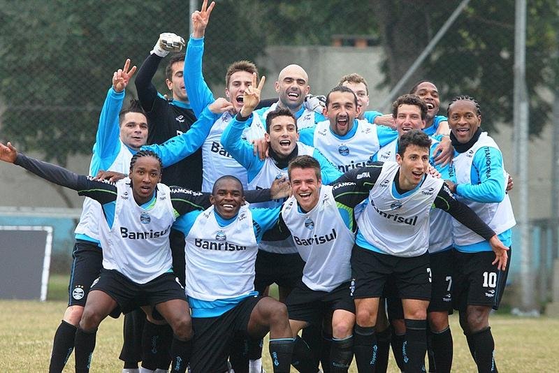 Renato manteve mist&eacute;rio sobre time que entrar&aacute; em campo na quarta