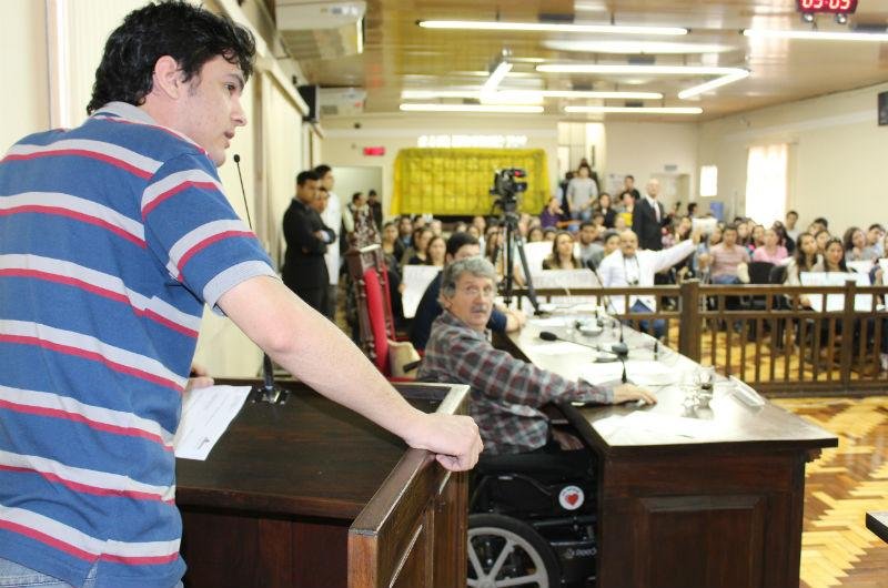 Reivindica&ccedil;&atilde;o &eacute; por melhorias no transporte p&uacute;blico