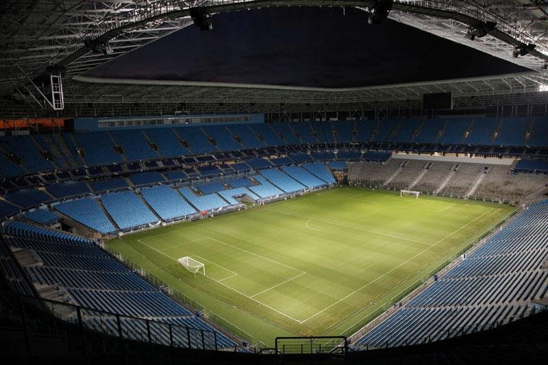 Dentro de campo, t&eacute;cnicos focam nos tr&ecirc;s pontos