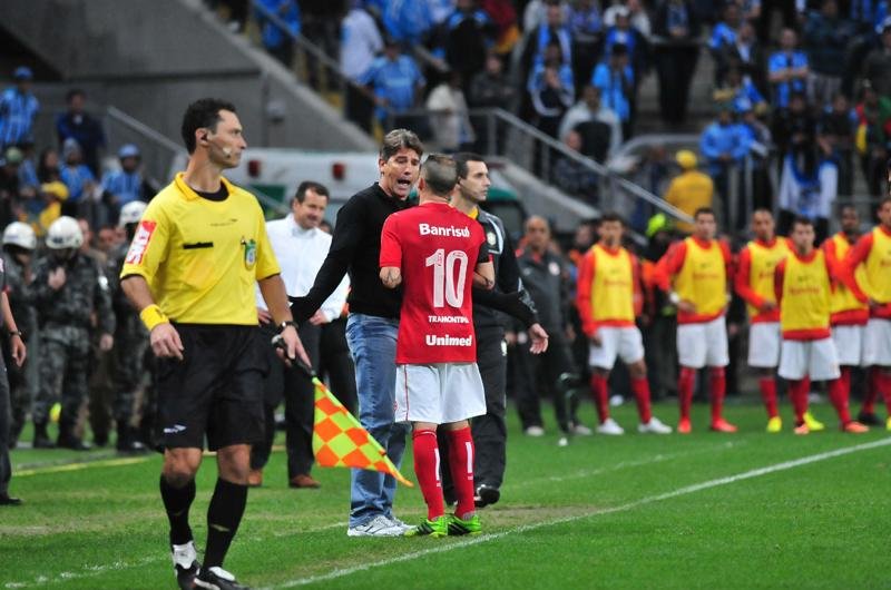 D&acute;Alessandro discutiu com Renato durante confus&atilde;o