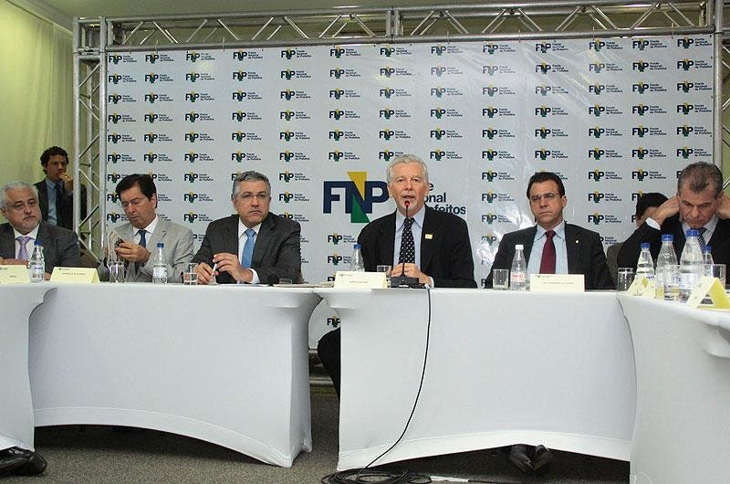 Prefeito de Porto Alegre pediu mais R$ 2,3 bilh&otilde;es para o projeto h&aacute; quase um m&ecirc;s