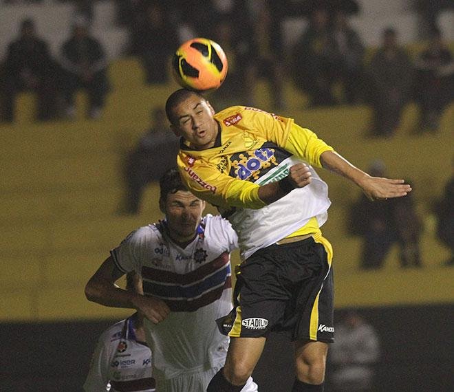 Dire&ccedil;&atilde;o do Inter nega interesse em Wellington Paulista 