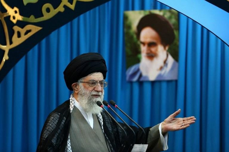Aiatol&aacute; Khamenei alerta para poss&iacute;vel guerra civil no Egito