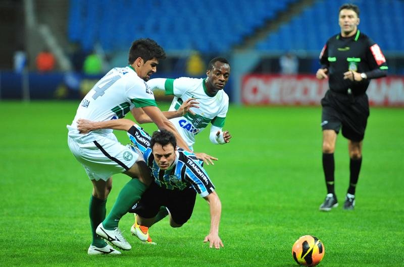 Kleber teve atua&ccedil;&atilde;o discreta diante do Coritiba