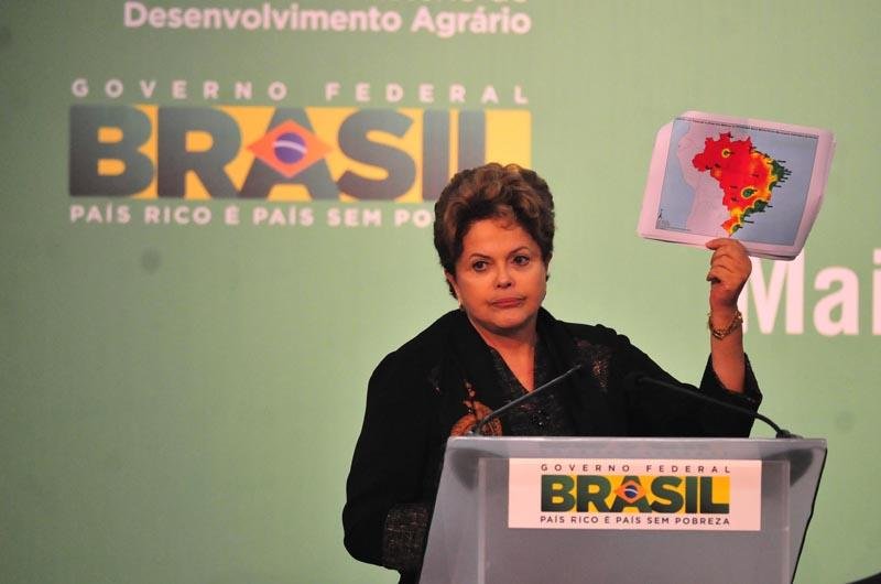 Dilma defende programa Mais M&eacute;dicos
