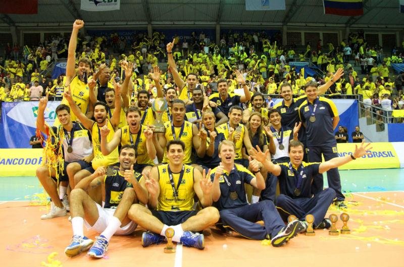 Brasil bate a Argentina e conquista Sul-Americano de V&ocirc;lei