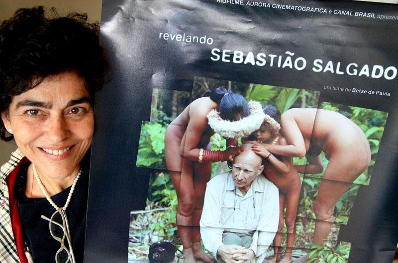 Cineasta Betse de Paula assina document&aacute;rio sobre Sebasti&atilde;o Salgado