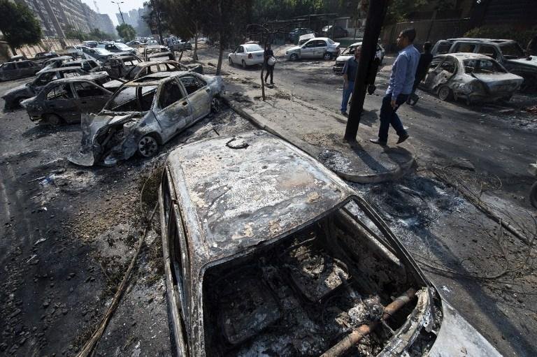 Confrontos causaram destrui&ccedil;&atilde;o e mortes no Egito