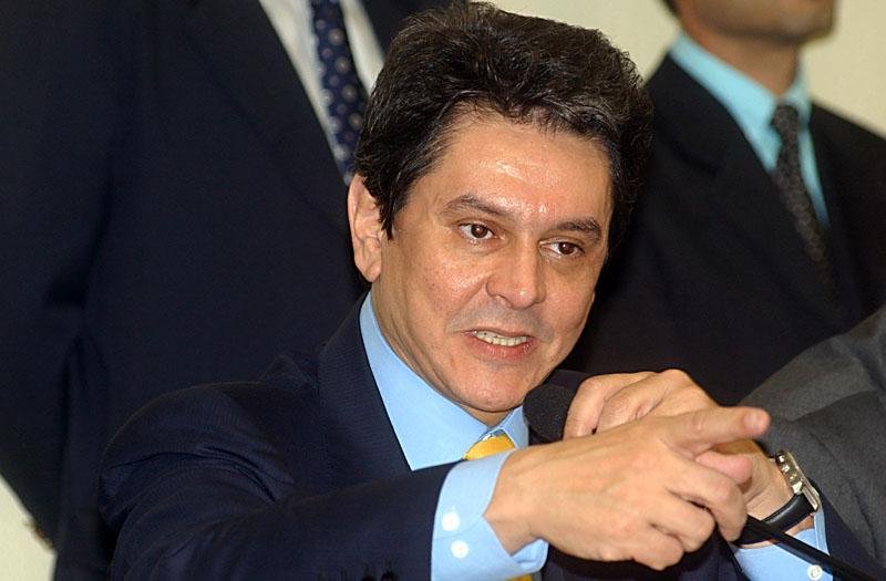 Penas por corrup&ccedil;&atilde;o passiva e lavagem de dinheiro foram mantidas