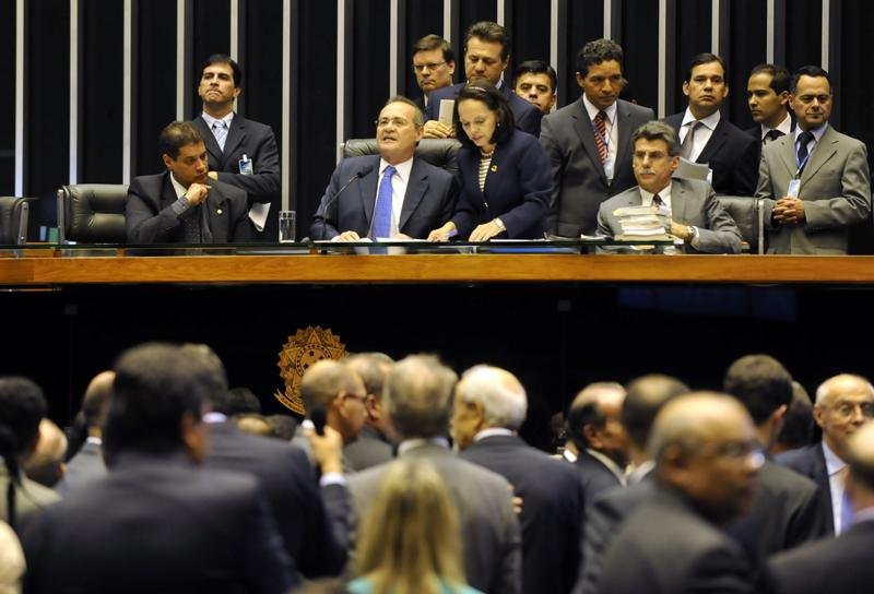 Vota&ccedil;&atilde;o no Congresso Nacional durou mais de quatro horas