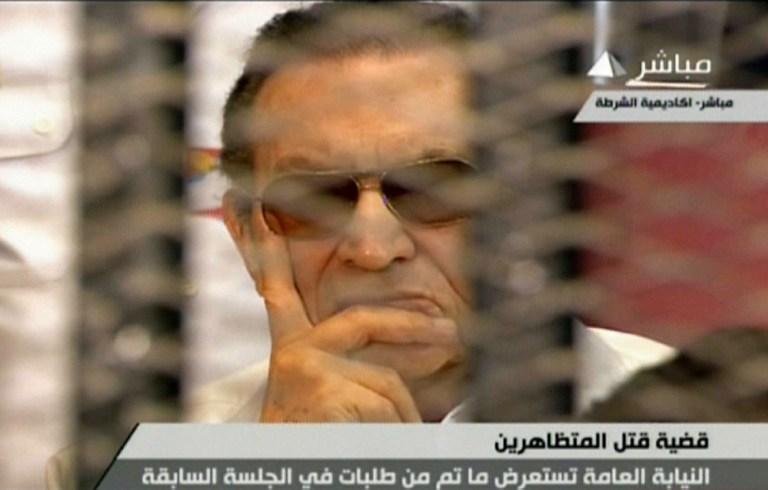 Tribunal ordena liberdade condicional para Mubarak