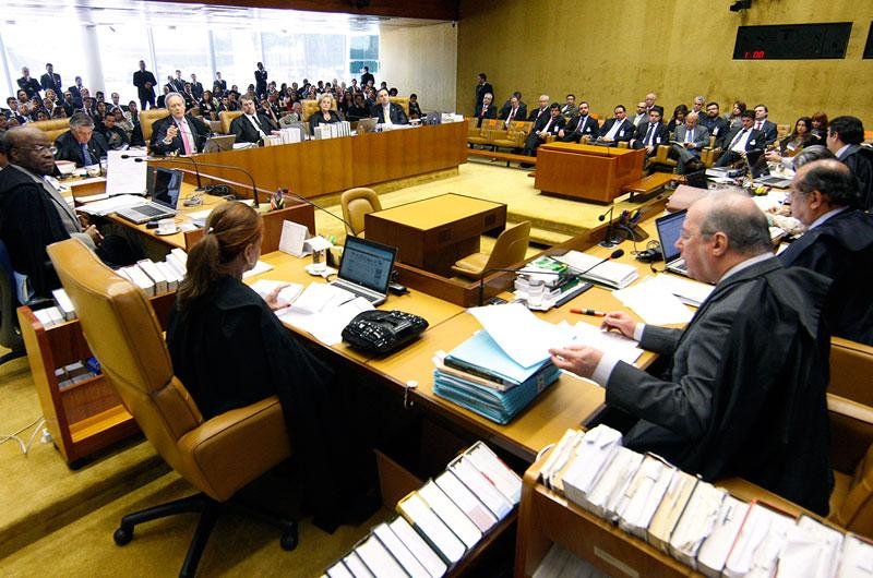 STF mant&eacute;m pena de ex-vice-presidente do Banco Rural 