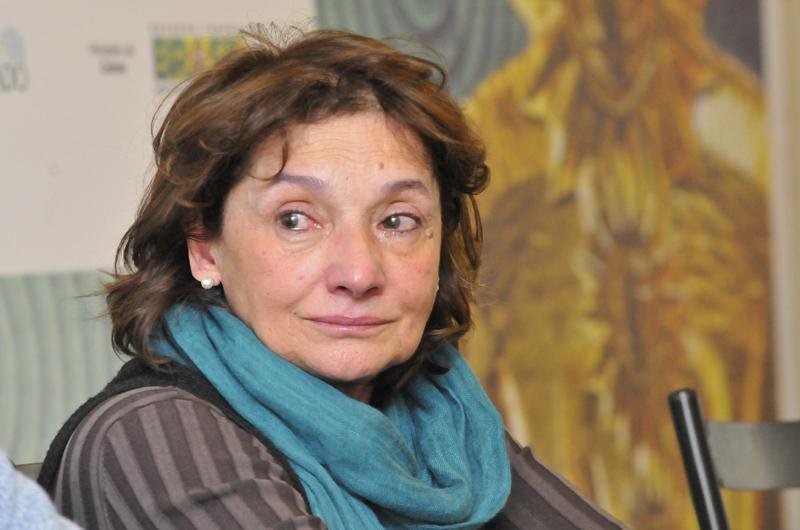 Denise Crispim conta sua hist&oacute;ria de exilada no document&aacute;rio &acute;Repare Bem&acute;