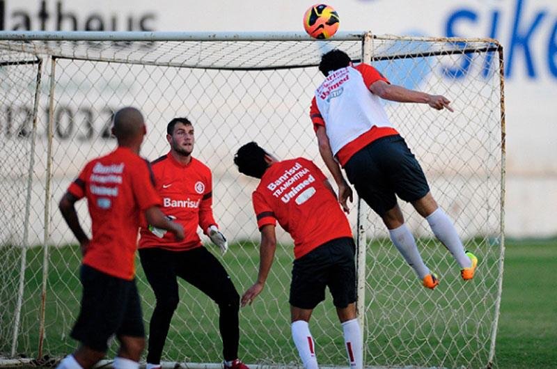 Inter mandou um time misto para o confronto