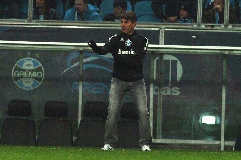 Renato destaca resolu&ccedil;&atilde;o de problemas em prazo rel&acirc;mpago no Gr&ecirc;mio 