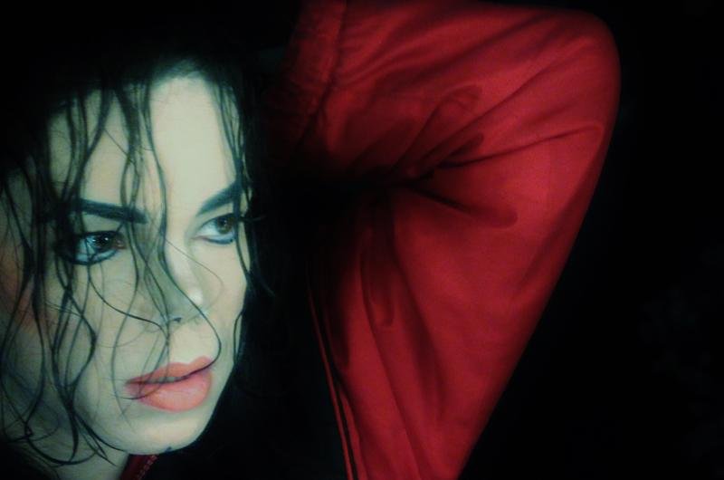 Nikki Goulart e banda apresentam vers&otilde;es ac&uacute;sticas dos grandes hits de Michel Jackson no Caf&eacute; Bertoldo