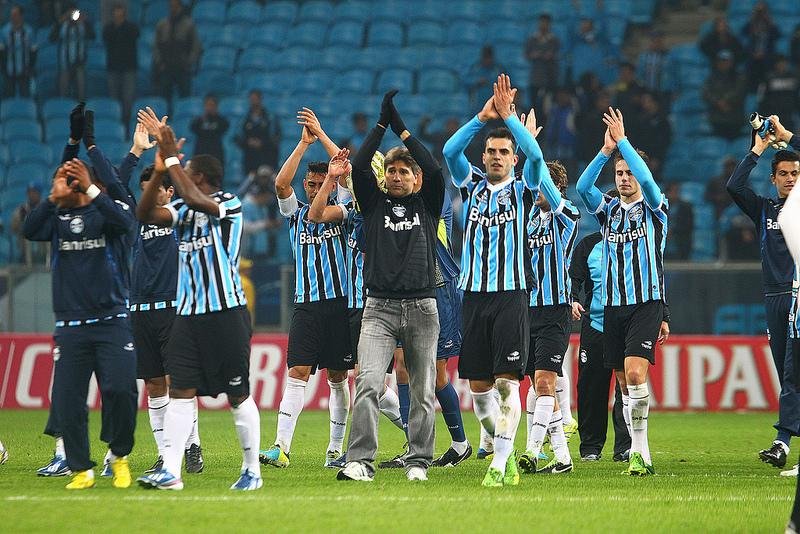 Tricolor tem chance de encarreirar cinco vit&oacute;rias 