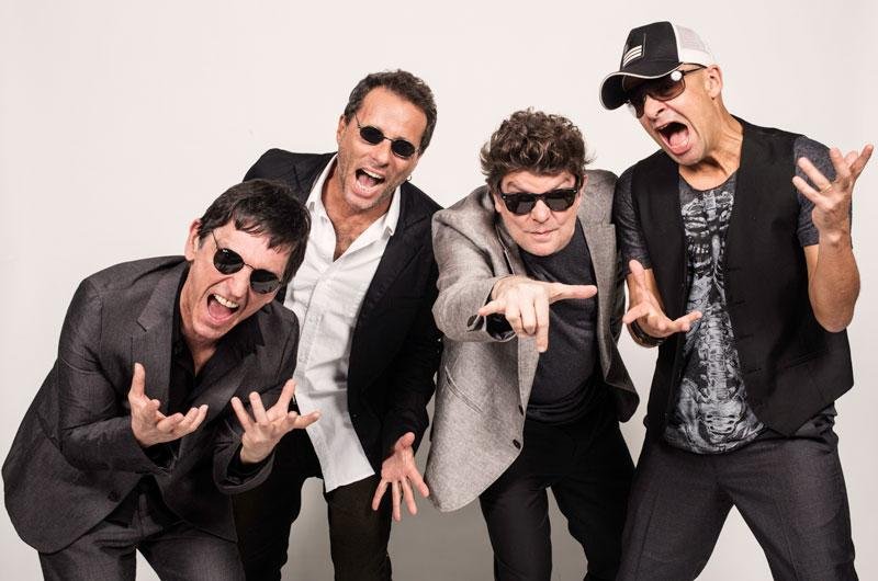 Tit&atilde;s apresentam m&uacute;sicas in&eacute;ditas em Porto Alegre