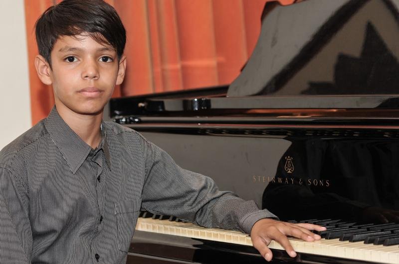 Rodrigo Fernandes &eacute; o solista do concerto da OCF nesta quarta, em Novo Hamburgo