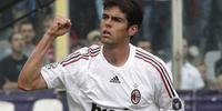 Milan dará salto de qualidade com Kaká, diz técnico 