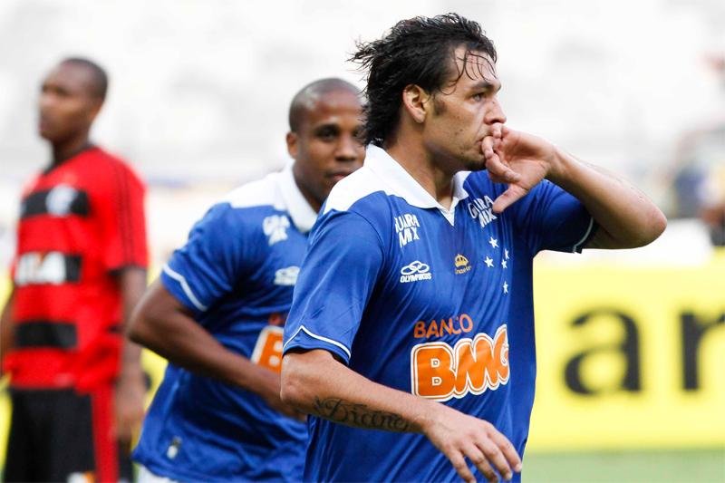 Ricardo Goulart marcou gol da vit&oacute;ria mineira