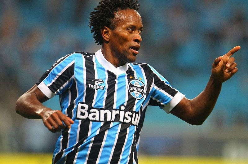 Meia contou que se sentiu bem fisicamente no retorno ao Gr&ecirc;mio ap&oacute;s les&atilde;o