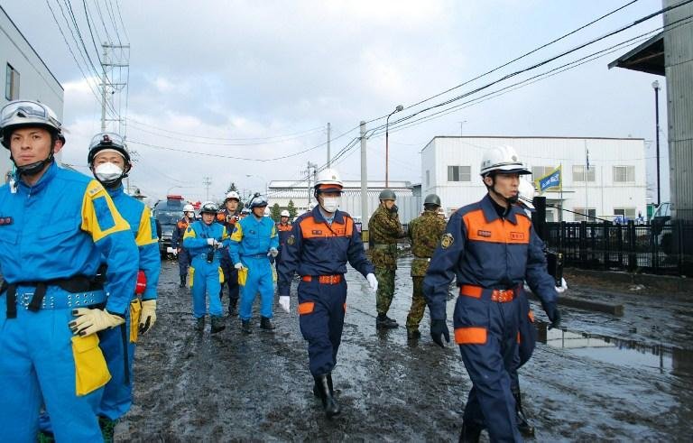 Jap&atilde;o ainda procura mais de 2,6 mil corpos desaparecidos em tsunami