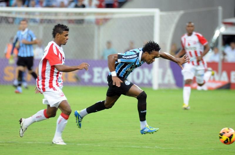 Renato elogiou entrega dos jogadores do Gr&ecirc;mio