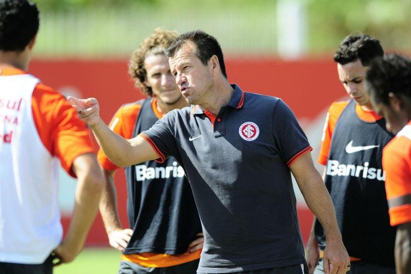 N&atilde;o me importo de ser chamado de burro, diz Dunga 