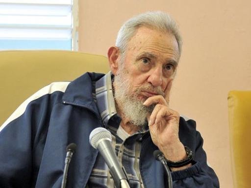 Para Fidel, R&uacute;ssia evitou cat&aacute;strofe mundial