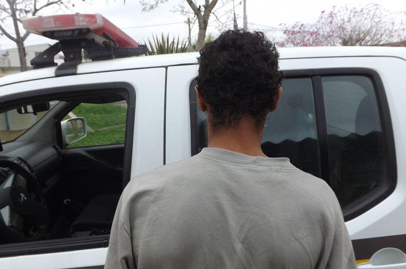 Homem foi preso com 120 pedras de crack