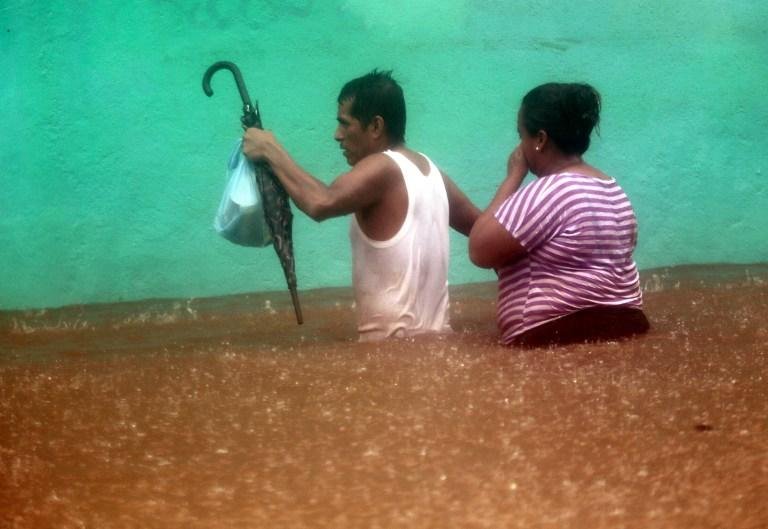 Pelo menos 8 mil pessoas ficaram desabrigadas