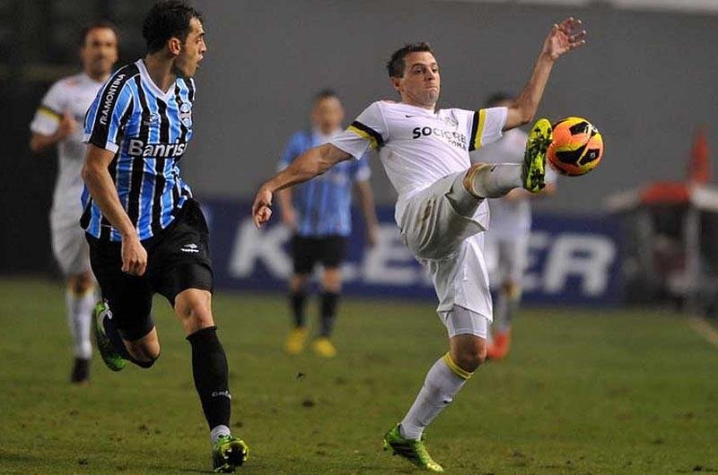 Argentino est&aacute; fora desde o confronto com o Tricolor pela Copa do Brasil
