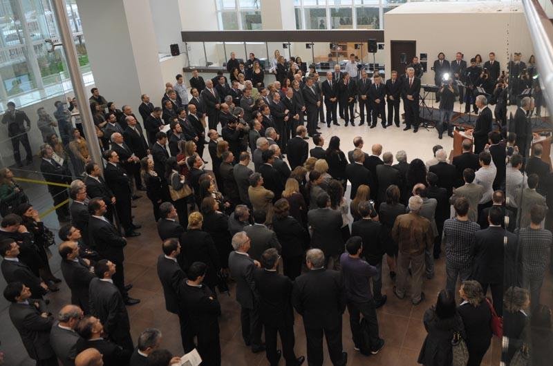 Estrutura de 23 andares teve investimento de R$ 100 milh&otilde;es