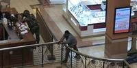 Forças especiais de Israel entram em shopping sob cerco em Nairóbi