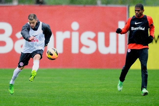Inter busca retomada das vit&oacute;rias com retorno de D&acute;Alessandro