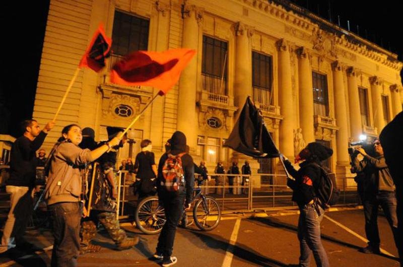 Catedral e museu foram depredados em protesto