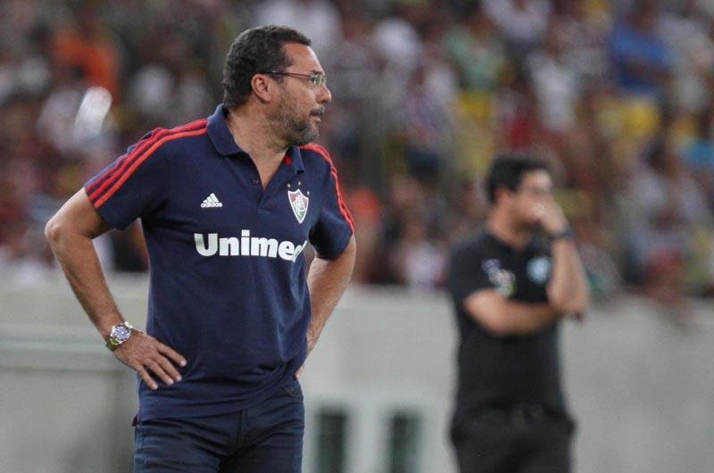 Vanderlei Luxemburgo foi punido com dois jogos de suspens&atilde;o no STJD