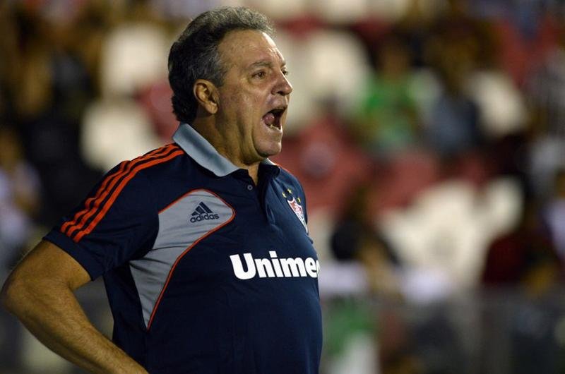 Abel j&aacute; treinou o Inter em cinco oportunidades