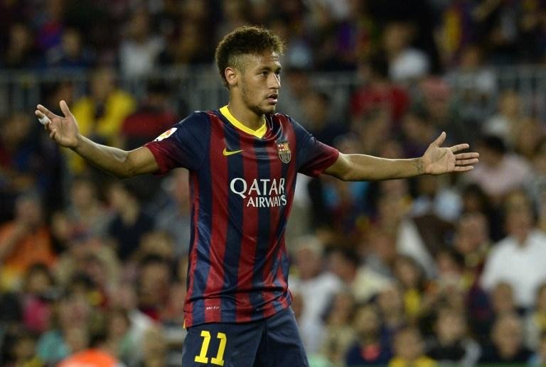 Neymar se destaca e Barcelona goleia pelo Espanhol