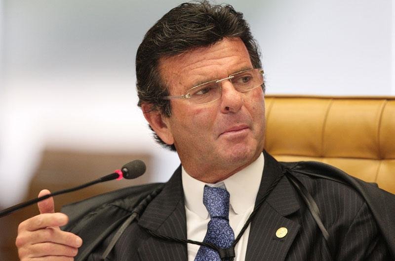 Julgamento de embargos do mensal&atilde;o pode ocorrer antes das elei&ccedil;&otilde;es, diz Fux