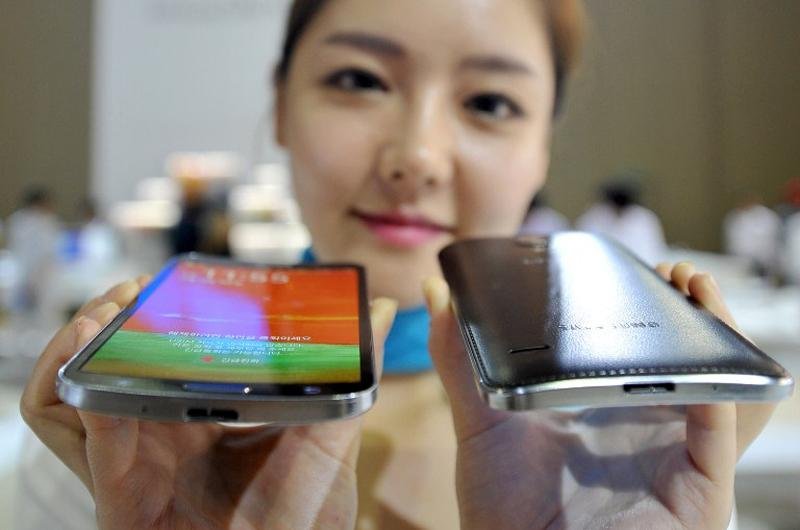Celular com tela de 14,48 cm &eacute; vendido na Coreia do Sul