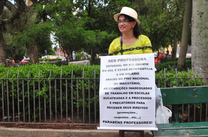 Educadora pedia o pagamento do piso do magist&eacute;rio