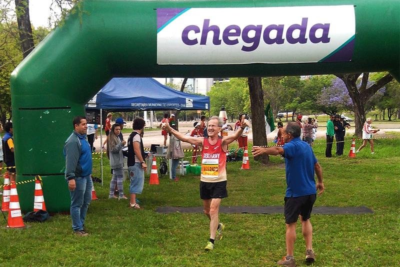 Klemens Wittig venceu a prova do Cross Country para atletas entre 75 e 99 anos