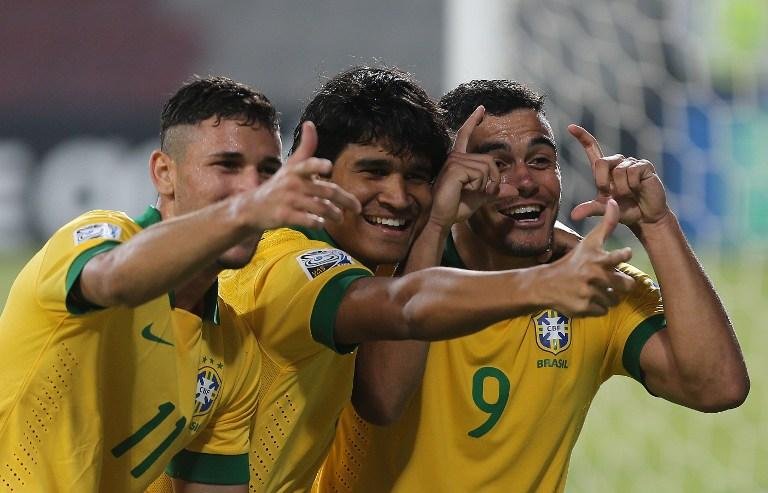 Brasil goleou a Eslov&aacute;quia no Mundial Sub-17