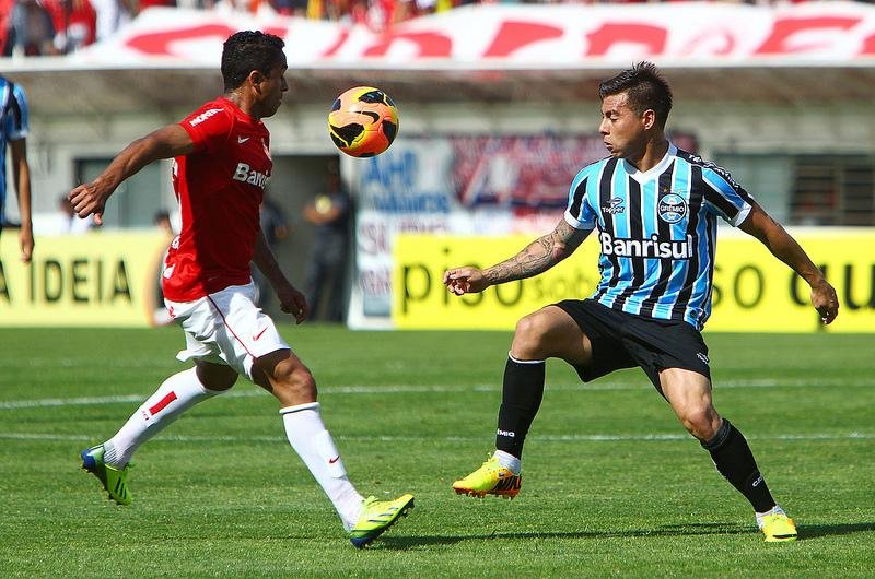 Inter vai apenas com Dami&atilde;o no setor ofensivo, enquanto Tricolor joga com tr&ecirc;s atacantes